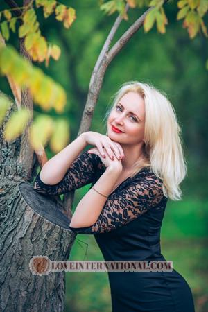169090 - Elena Age: 44 - Ukraine