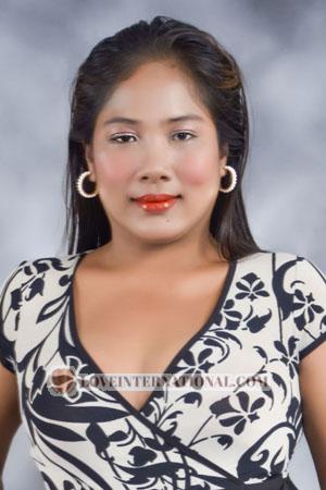 181425 - Sheena Mae Age: 32 - Philippines