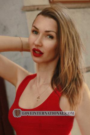 215441 - Yuliya Age: 38 - Ukraine