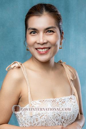 223059 - Tanawan Age: 37 - Thailand