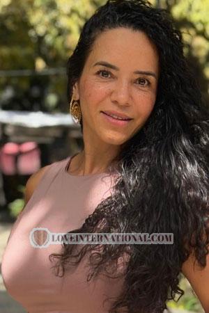 223663 - Paola Age: 48 - Colombia