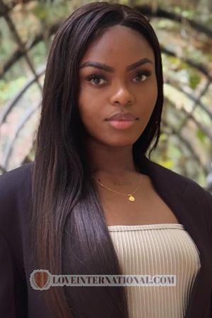 224125 - Karen Age: 26 - Colombia