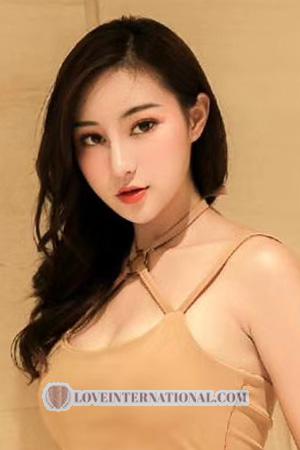 224414 - Lanyi Age: 27 - China