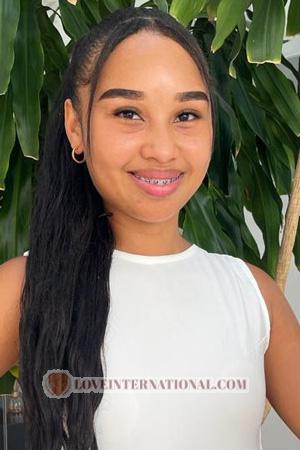 225781 - Mayerlis Age: 23 - Colombia