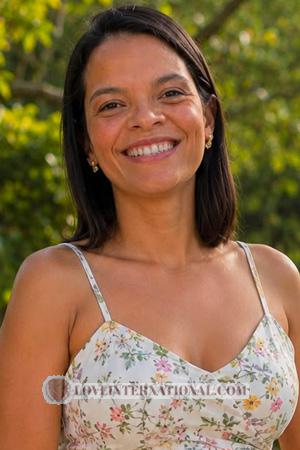 228891 - Yessica Age: 38 - Colombia