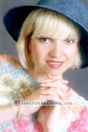 62775 - Veronika Age: 37 - Russia