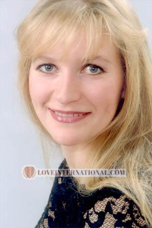 66286 - Olga Age: 41 - Russia