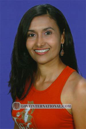 80977 - Seberiana Age: 38 - Colombia