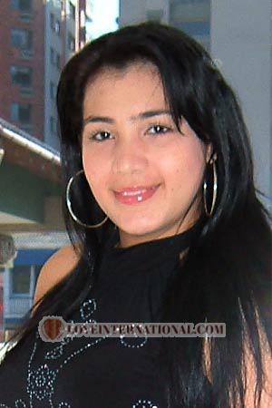 83295 - Marelvis Age: 35 - Colombia